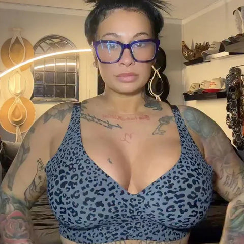 Foto di una cliente con il reggiseno Lovelle Second Skin