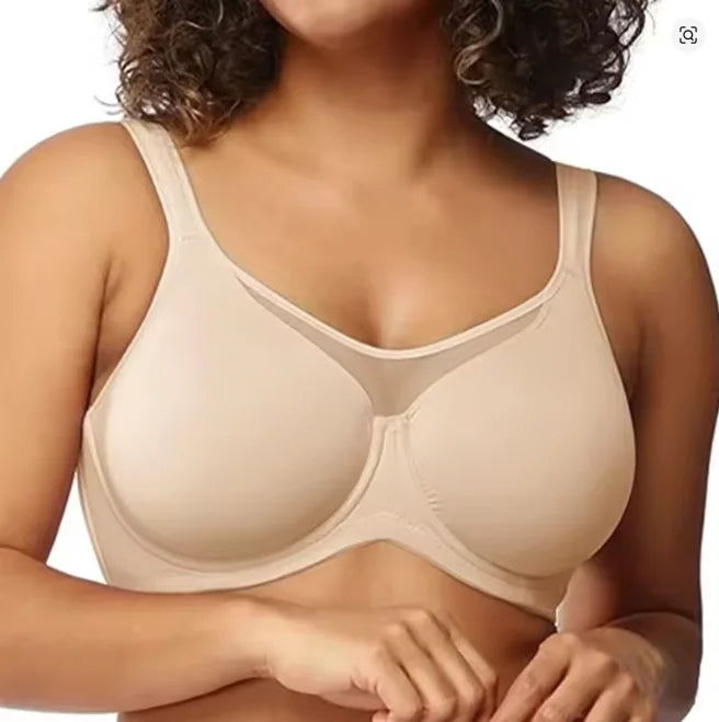 Reggiseno minimizer Lovelle Grace in Beige, indossato